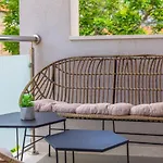 Apartment Summer Bol